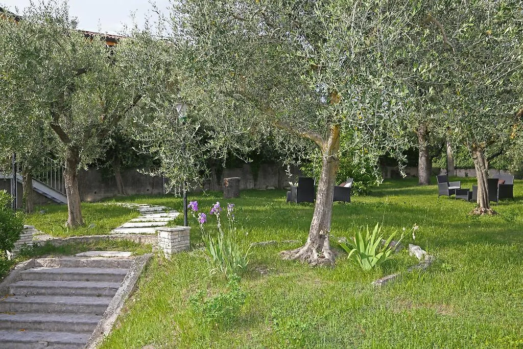 Guest house Rooms Ai Poggi Bardolino